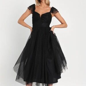 Flirtatious Feeling Black Tulle Flutter Sleeve A-Line Midi Dress